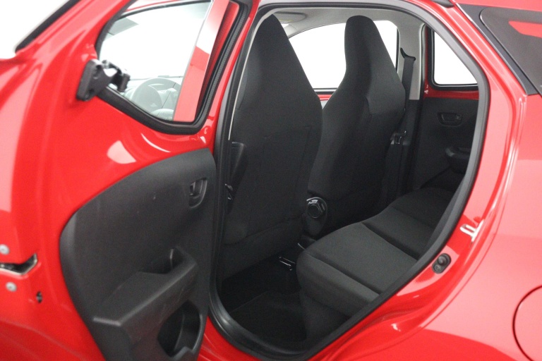 Toyota Aygo - 1.0 VVT-i x-Fun 17