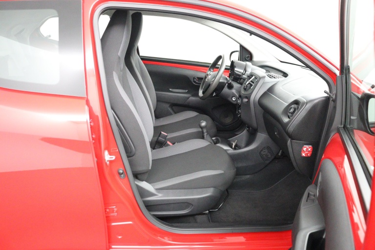 Toyota Aygo - 1.0 VVT-i x-Fun 21