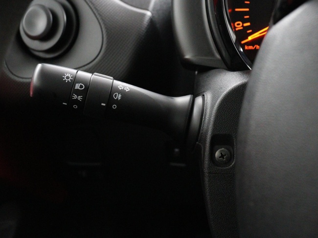 Toyota Aygo - 1.0 VVT-i x-Fun