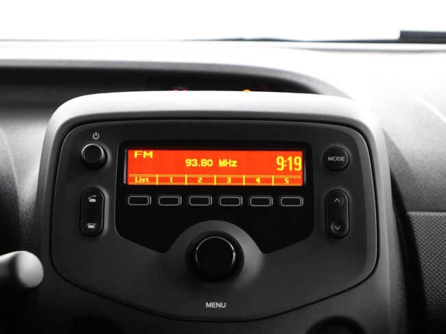 Toyota Aygo - 1.0 VVT-i x-Fun