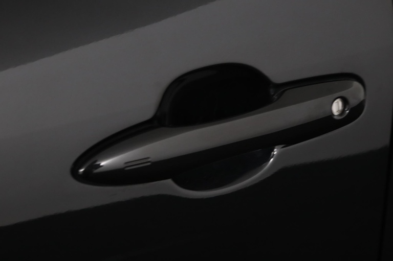 Toyota Yaris Cross - 1.5 Hybrid First Edition 34