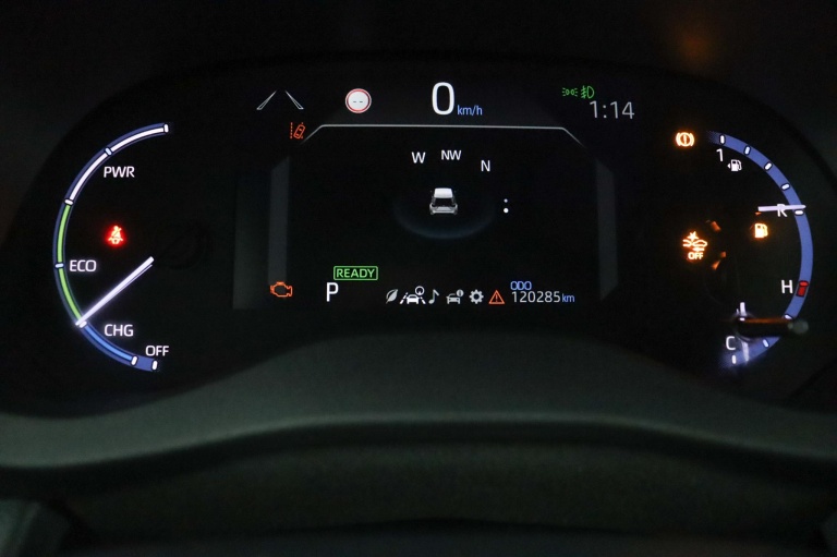 Toyota Yaris Cross - 1.5 Hybrid First Edition 37