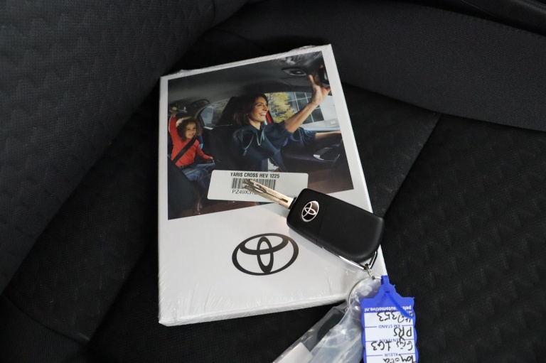 Toyota Yaris Cross - 1.5 Hybrid 115 Active 11