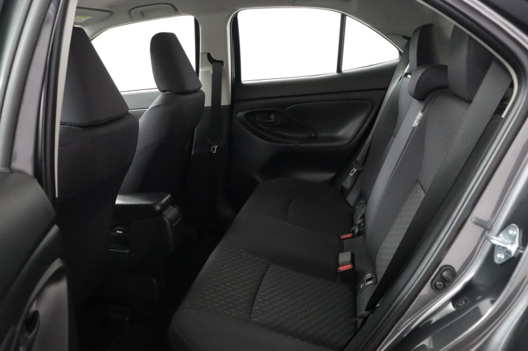 Toyota Yaris Cross - 1.5 Hybrid 115 Active 18