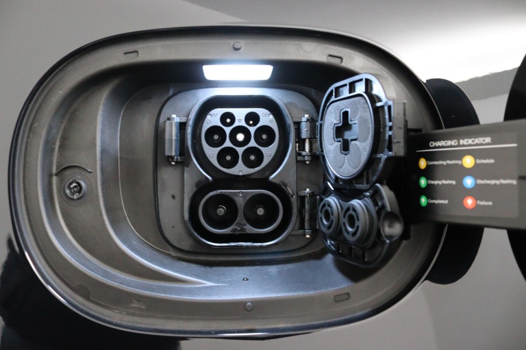 BYD TANG - Flagship 108.8 kWh 14