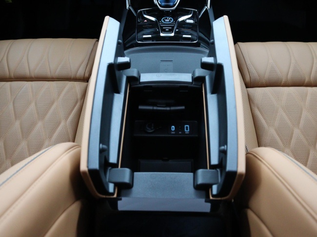 BYD TANG - Flagship 108.8 kWh