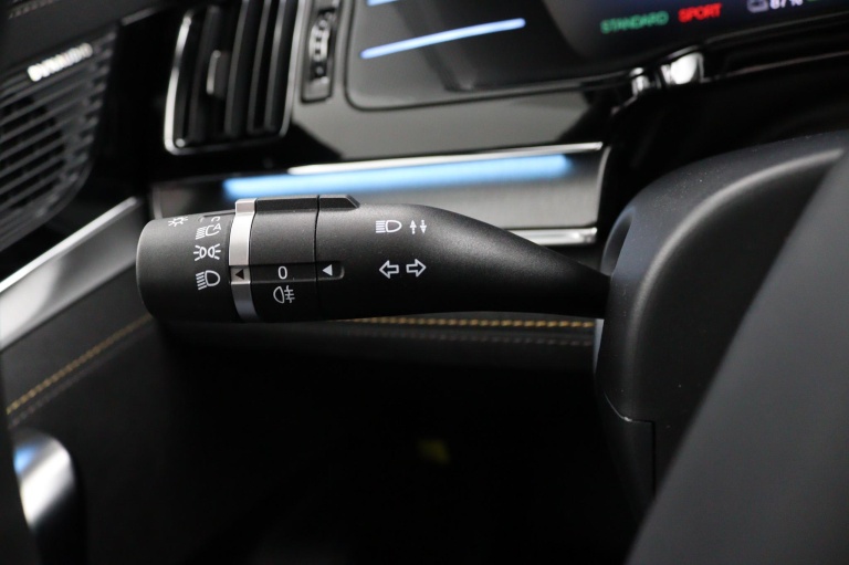 BYD TANG - Flagship 108.8 kWh 30