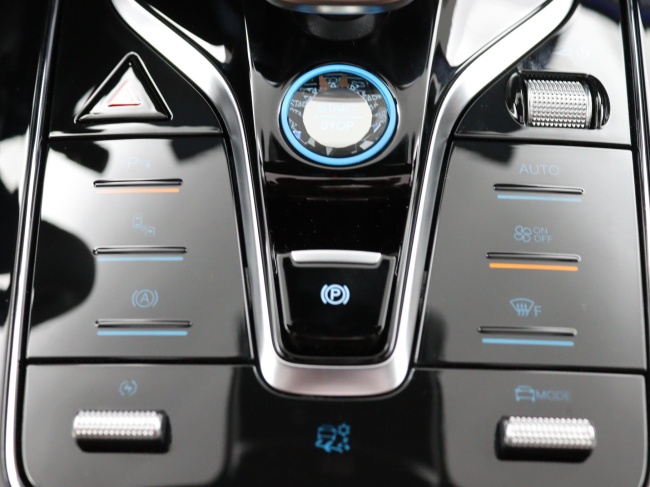 BYD TANG - Flagship 108.8 kWh