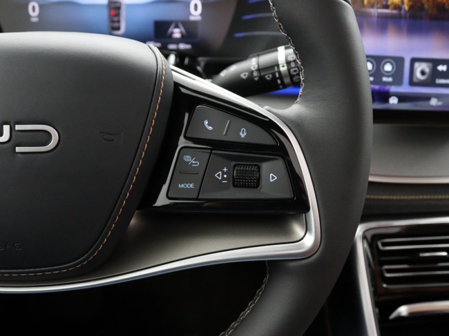 BYD TANG - Flagship 108.8 kWh