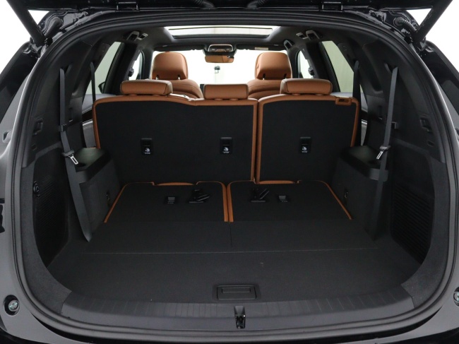 BYD TANG - Flagship 108.8 kWh