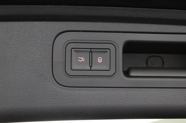 BYD TANG - Flagship 108.8 kWh 39