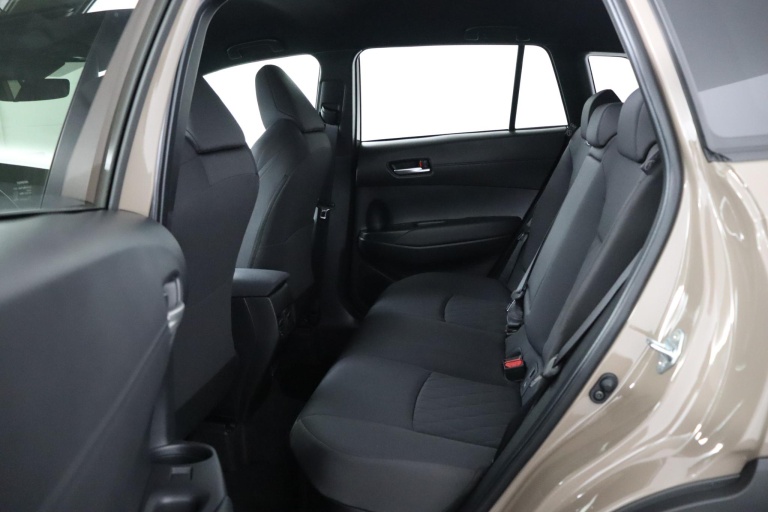 Toyota Corolla Cross - Hybrid 140 Dynamic 18