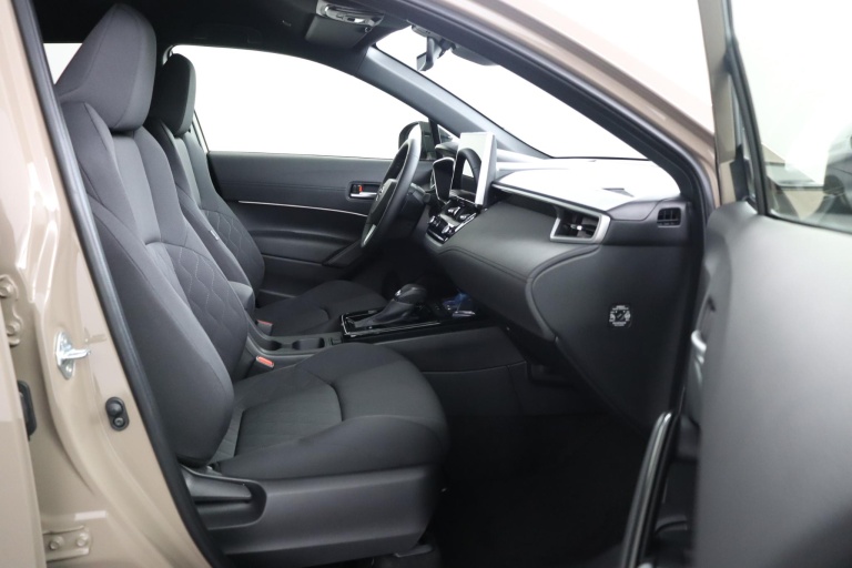 Toyota Corolla Cross - Hybrid 140 Dynamic 22