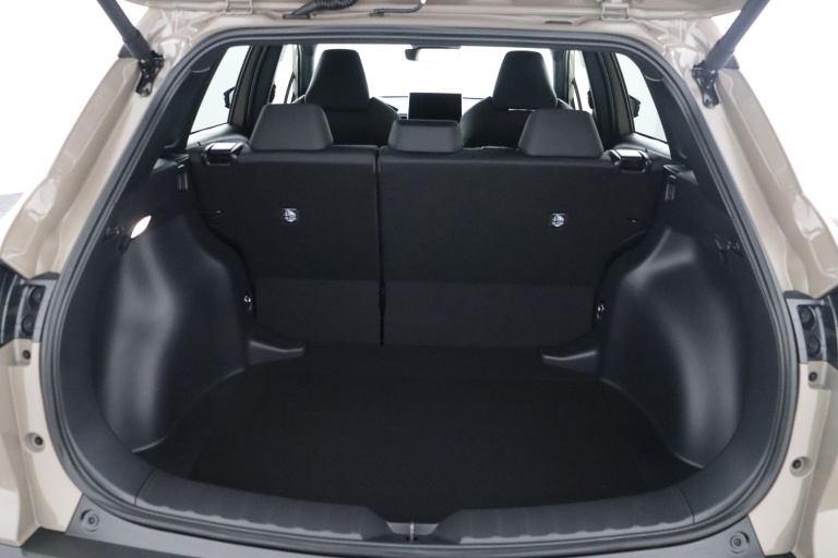 Toyota Corolla Cross - Hybrid 140 Dynamic 24