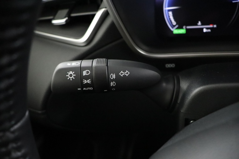 Toyota Corolla Cross - Hybrid 140 Dynamic 31