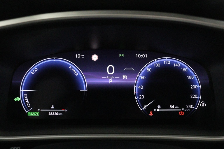 Toyota Corolla Cross - 2.0 High Power Hybrid First Edition 6