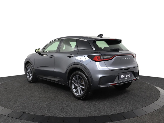 Lexus LBX - Elegant 2WD