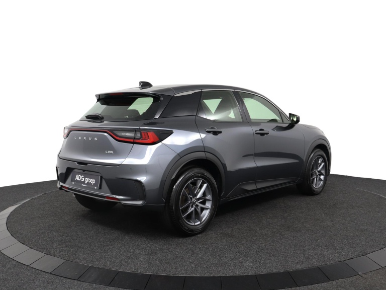 Lexus LBX - Elegant 2WD 2