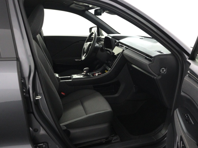 Lexus LBX - Elegant 2WD