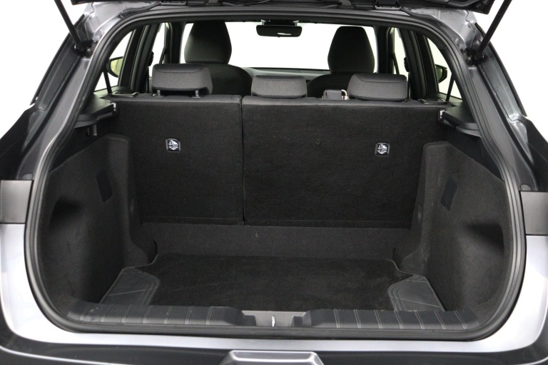 Lexus LBX - Elegant 2WD 23