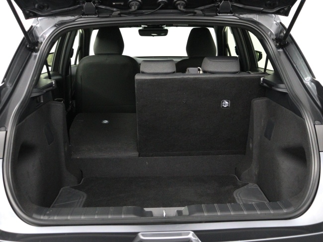 Lexus LBX - Elegant 2WD