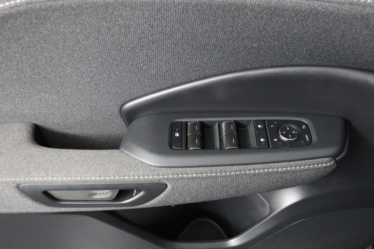 Lexus LBX - Elegant 2WD 28