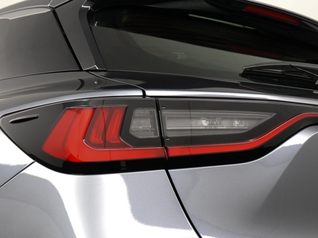 Lexus LBX - Elegant 2WD