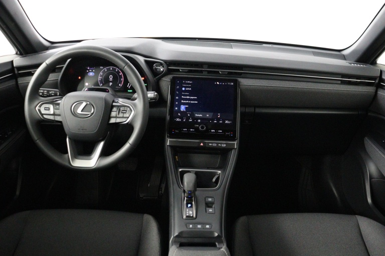 Lexus LBX - Elegant 2WD 4