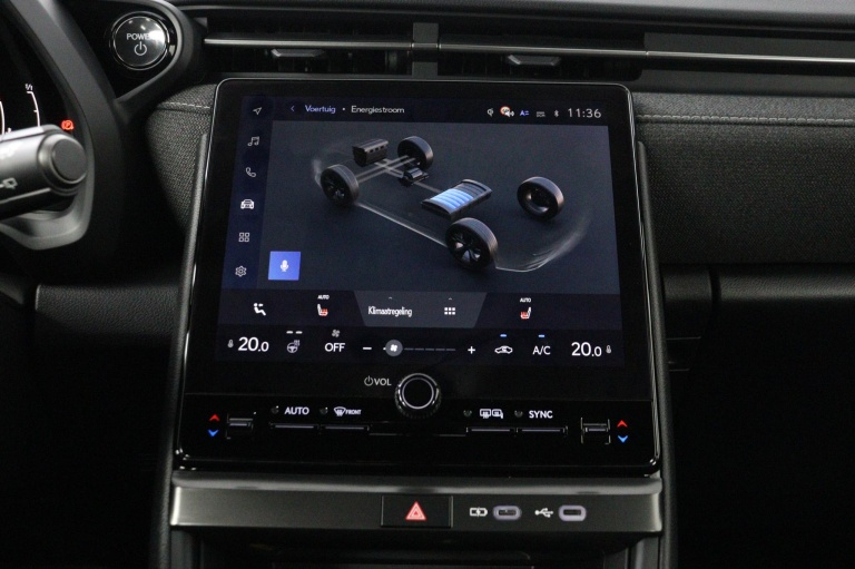 Lexus LBX - Elegant 2WD 42