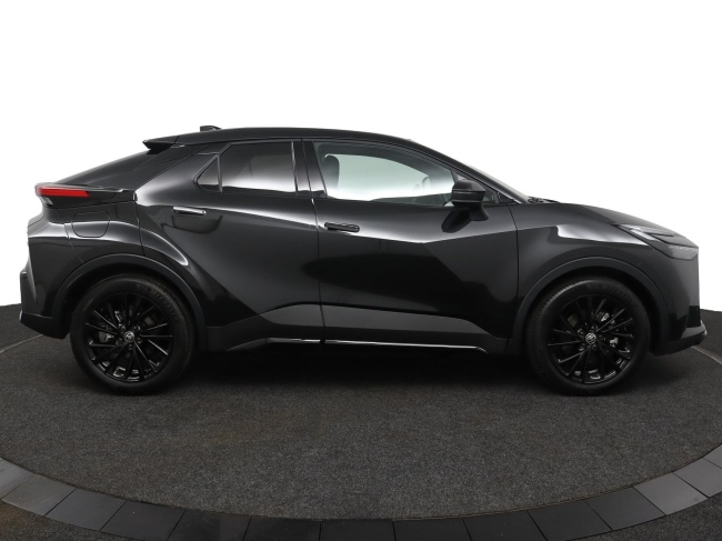 Toyota C-HR - 2.0 Plug-in Hybrid 220 Black Edition