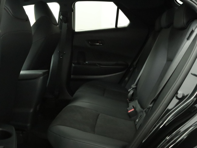 Toyota C-HR - 2.0 Plug-in Hybrid 220 Black Edition