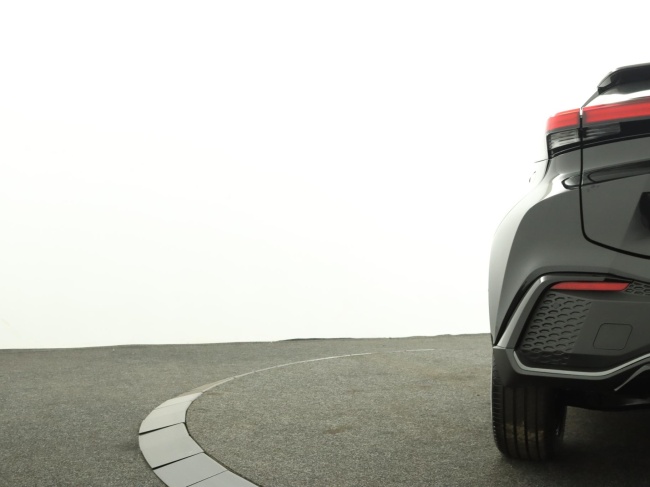 Toyota C-HR - 2.0 Plug-in Hybrid 220 Black Edition