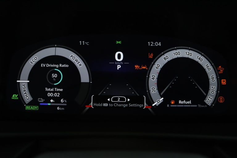 Toyota C-HR - 2.0 Plug-in Hybrid 220 Black Edition 46