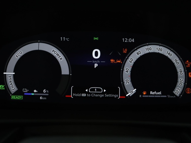 Toyota C-HR - 2.0 Plug-in Hybrid 220 Black Edition