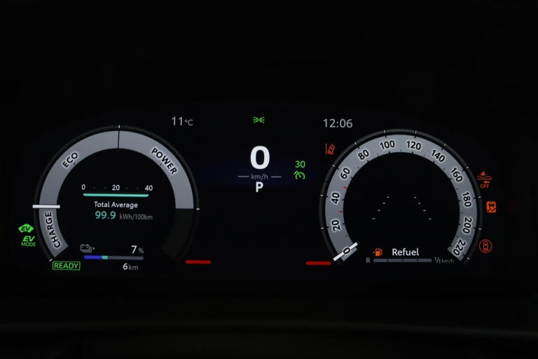 Toyota C-HR - 2.0 Plug-in Hybrid 220 Black Edition 52