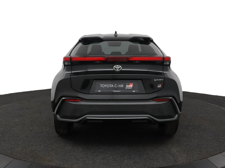 Toyota C-HR - 2.0 Plug-in Hybrid 220 Black Edition 60
