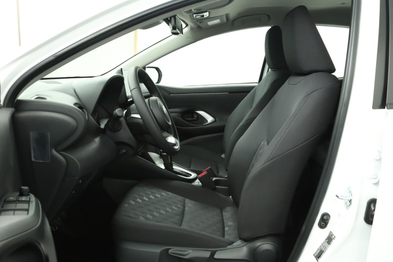 Toyota Yaris - 1.5 Hybrid 115 Comfort 16