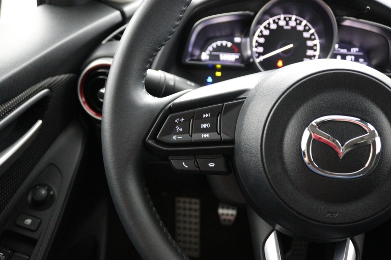 Mazda 2 - 1.5 Skyactiv-G Sportive 11