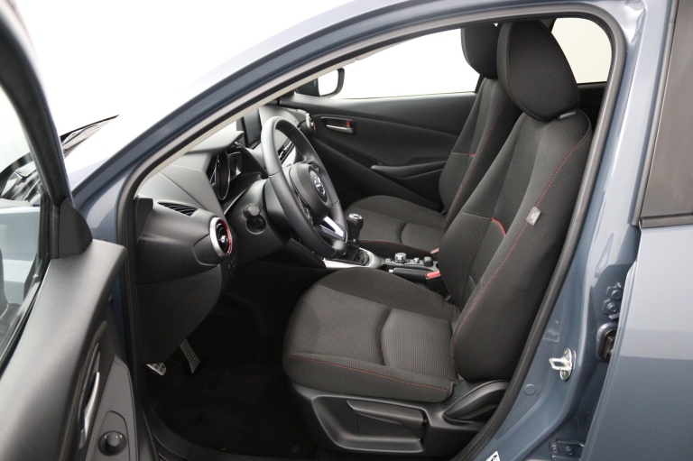 Mazda 2 - 1.5 Skyactiv-G Sportive 13