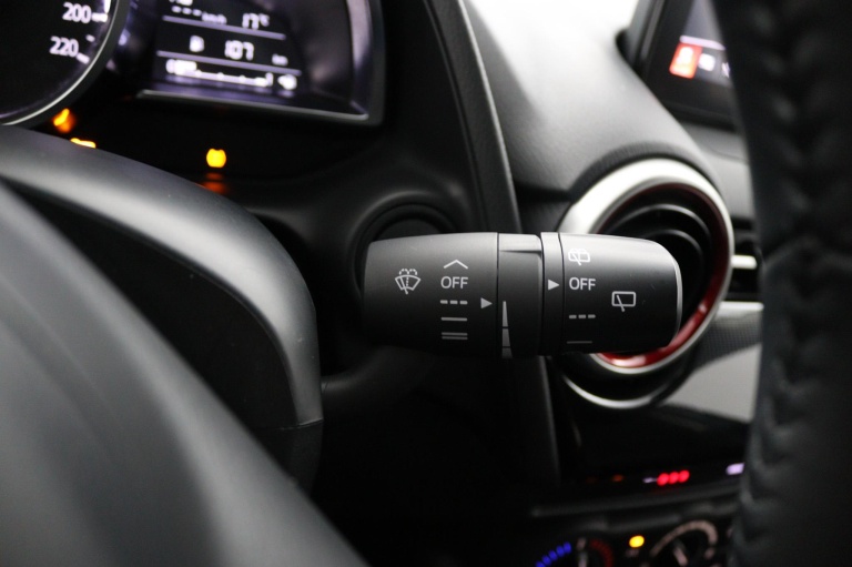 Mazda 2 - 1.5 Skyactiv-G Sportive 31