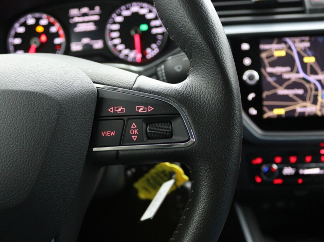 SEAT Arona - 1.0 TSI Xcellence Business Intense