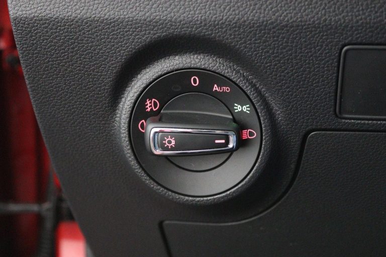 SEAT Arona - 1.0 TSI Xcellence Business Intense 24