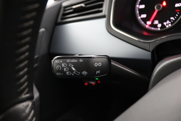 SEAT Arona - 1.0 TSI Xcellence Business Intense 26