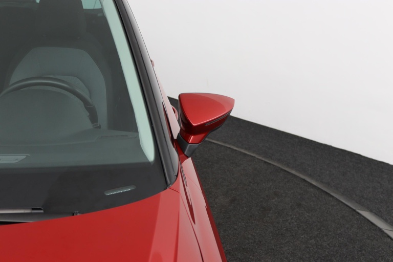 SEAT Arona - 1.0 TSI Xcellence Business Intense 32