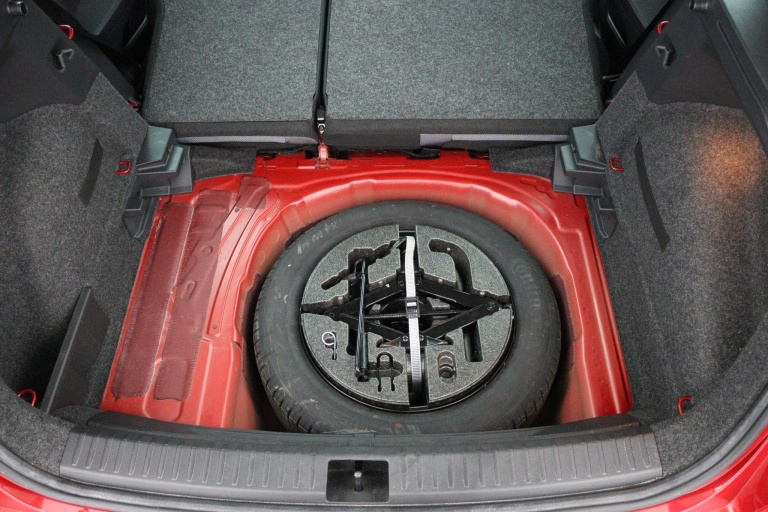 SEAT Arona - 1.0 TSI Xcellence Business Intense 36