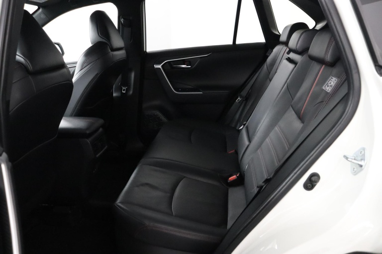 Toyota RAV4 - 2.5 Plug-in Hybrid AWD Bi-Tone Plus 18