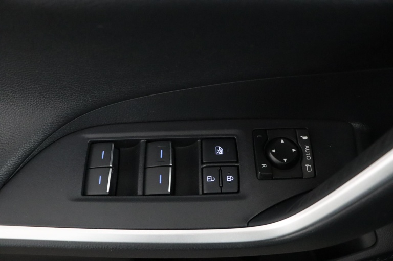 Toyota RAV4 - 2.5 Plug-in Hybrid AWD Bi-Tone Plus 29