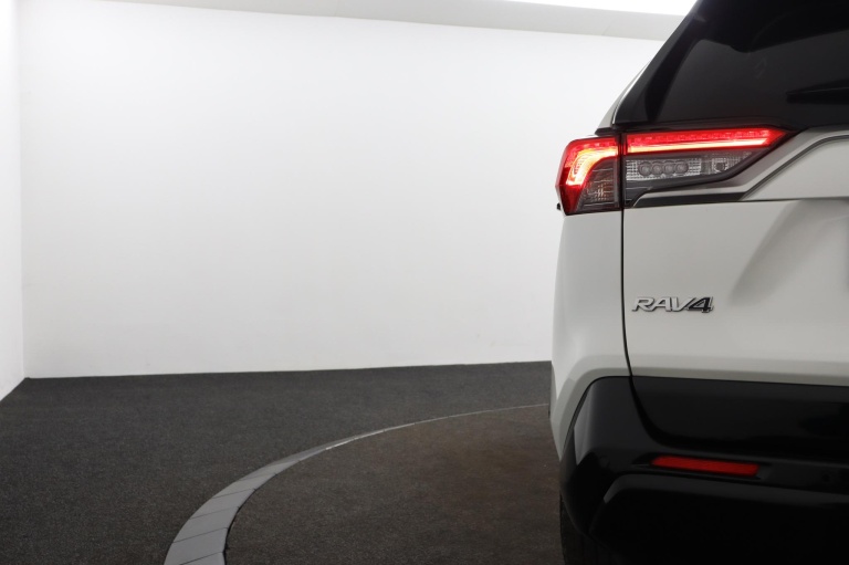 Toyota RAV4 - 2.5 Plug-in Hybrid AWD Bi-Tone Plus 43