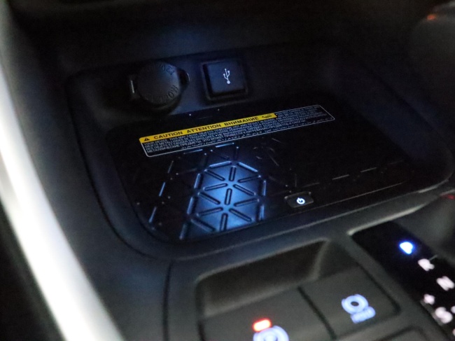 Toyota RAV4 - 2.5 Plug-in Hybrid AWD Bi-Tone Plus