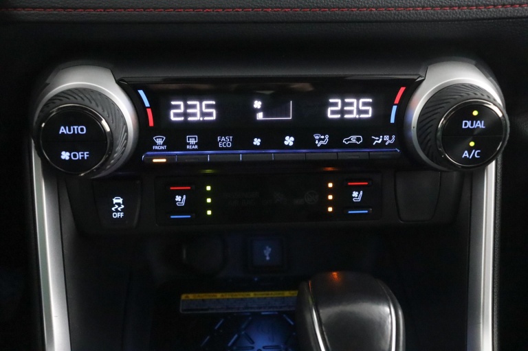 Toyota RAV4 - 2.5 Plug-in Hybrid AWD Bi-Tone Plus 7